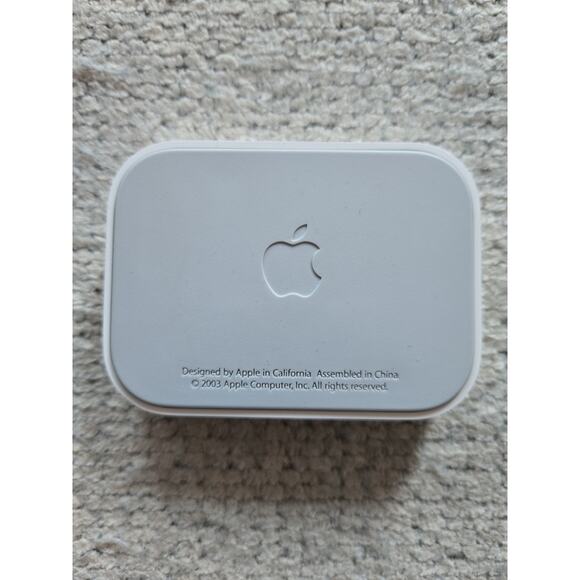 Vintage Apple iPod Mini Dock M9467G/A - Picture 3 of 4